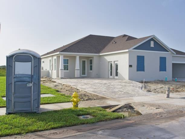 Portable Toilet Options We Offer in Highland Park, IL
