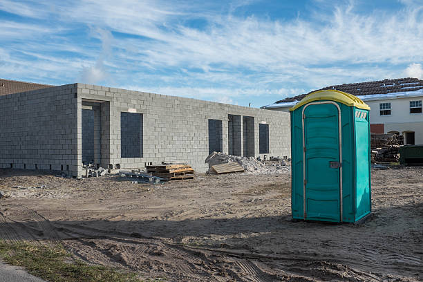 Best Porta potty cleaning services  in Highland Park, IL
